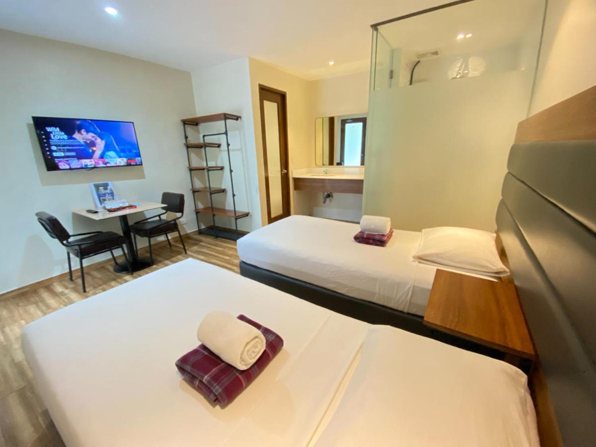 The Hub District Garden Suites Pasay Dış mekan fotoğraf