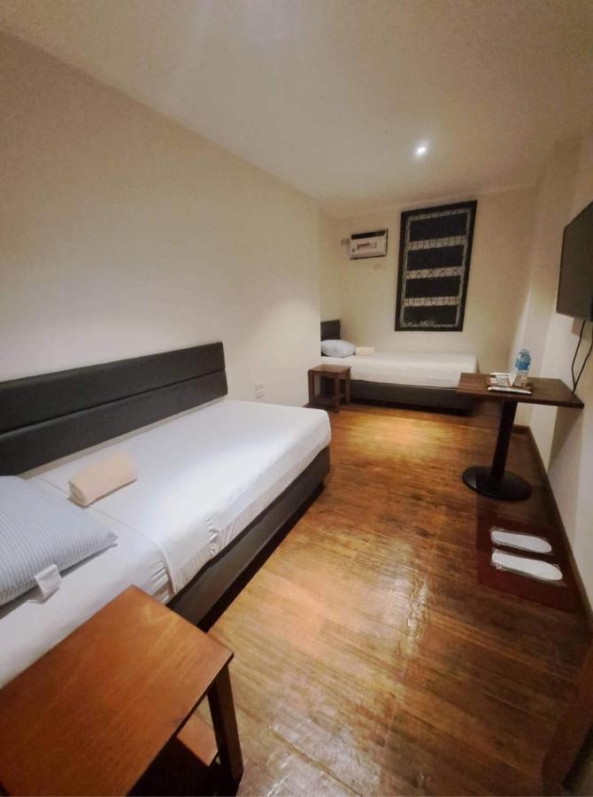 The Hub District Garden Suites Pasay Dış mekan fotoğraf