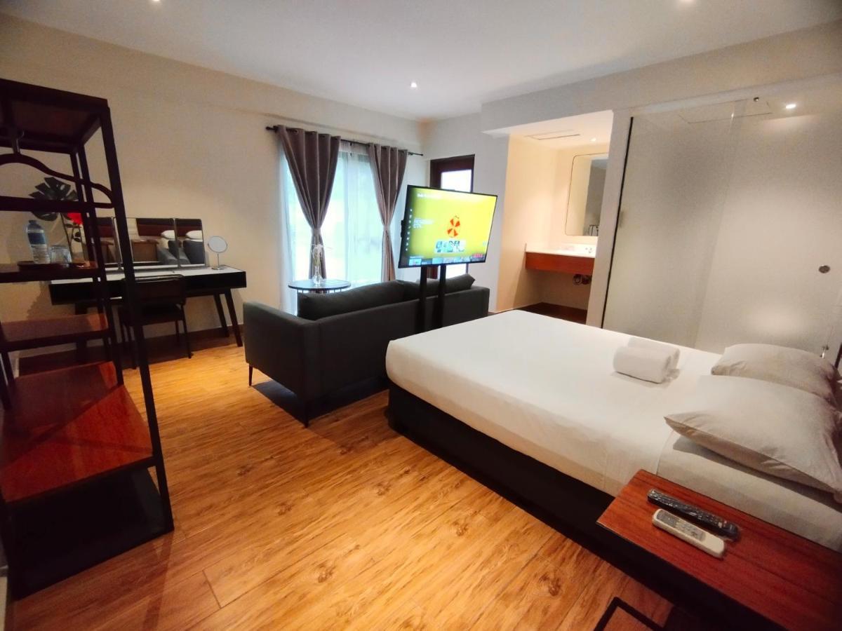 The Hub District Garden Suites Pasay Dış mekan fotoğraf